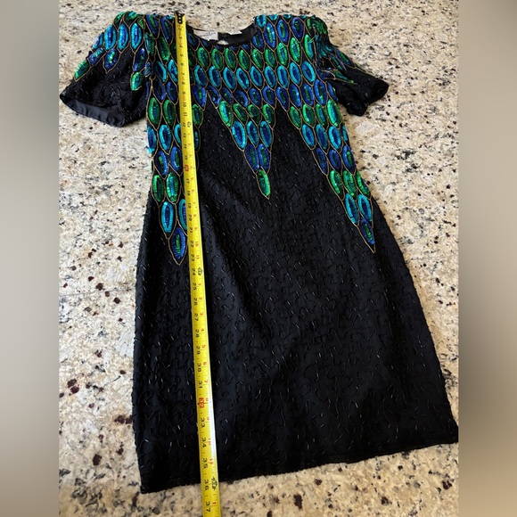 Amazing! Vintage Beaded and Sequin Silk Dress by Jennifer - Picture 16 of 17